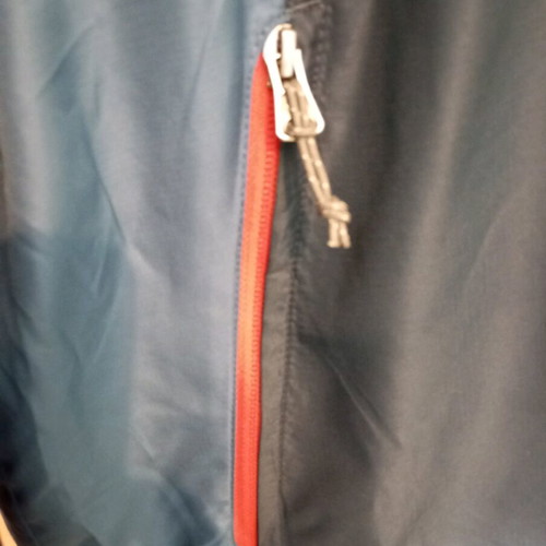 Columbia jacket new with hood, size large, blue turquoise
