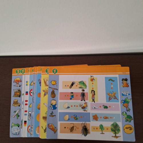 Educational game like new with 32 double-sided cards