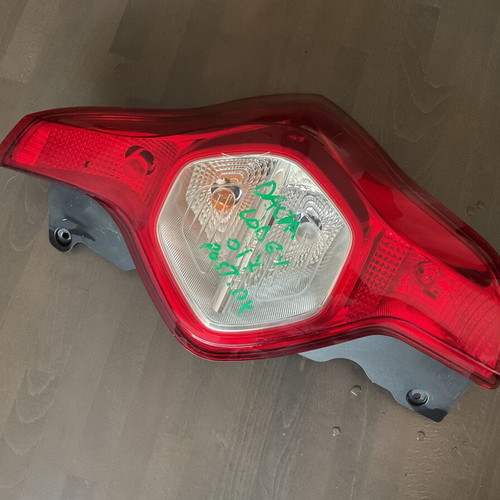 Dacia Lodgy 2012+ rear right tail light used with slight crack