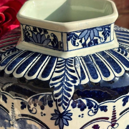 Royal Sphinx Holland by Boch Belgium Delft-Style Lidded Vase