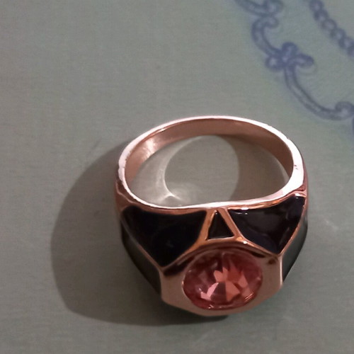 Bronze ring new with pink stone, size 9