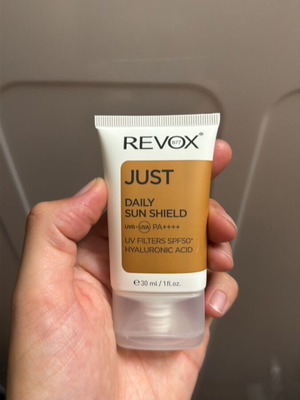Revox Daily Sun Shield SPF 60 with Hyaluronic Acid