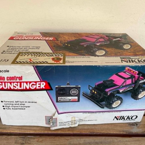 Nikko Gunslinger 1/18 remote control car used