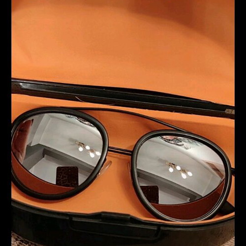 Sunglasses new, black with silver mirror Atasun optic