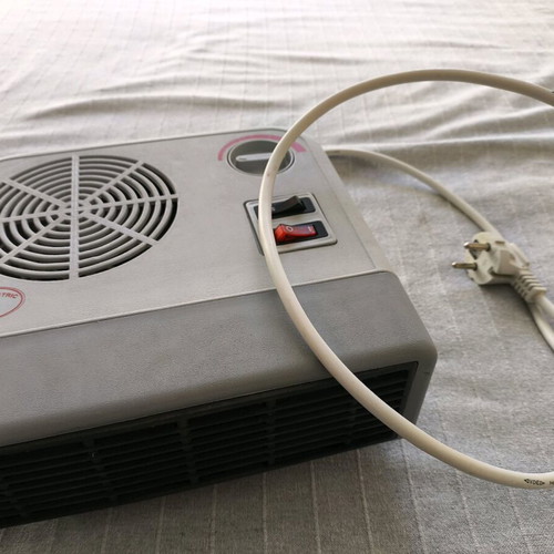Fan Heater Flat Type 1000/2000W like new