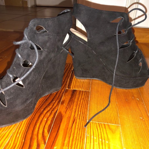 Women's platform shoes used with laces, black, size 38