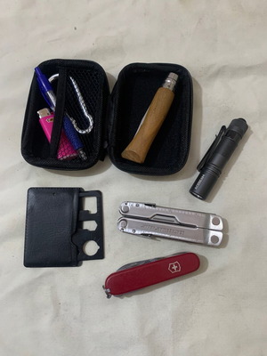 Leatherman Rebar πολυεργαλείο σετ μεταχειρισμένο με δώρα