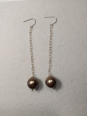 Long earrings with pearl, silver chains, like new