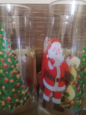 Christmas Glasses Set of 6 Like New