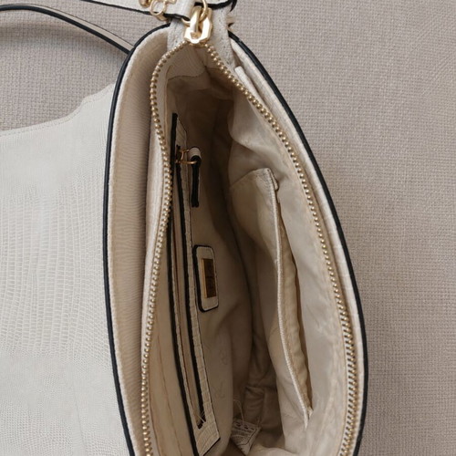 Roccobarocco crossbody bag like new, white with gold chain