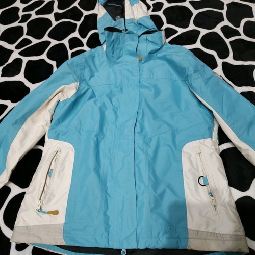TCM jacket like new, size medium, very warm