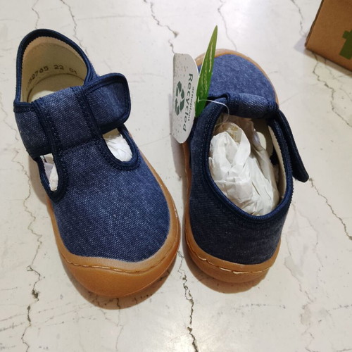 Froddo Barefoot Canvas T-Bar Baby Shoes Size 22 New Dark Blue