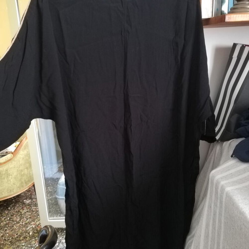 Saint Tropez Medium Black Kaftan Tunic like new, viscose
