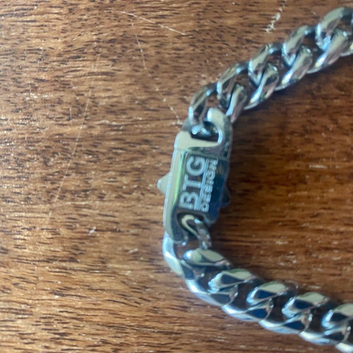 Btg design men's necklace made of stainless steel used once