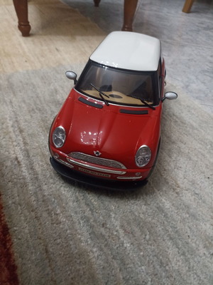 Metal toy car unused