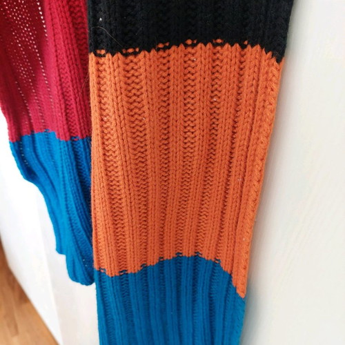 Pull&Bear knitted scarf new, colorful color-block design