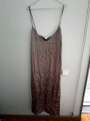 H&M silver satin dress, unworn