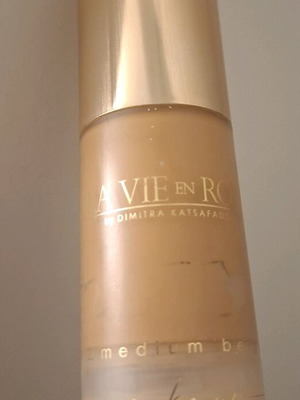 La Vie En Rose Make Up 2 Medium Beige μεταχειρισμένο