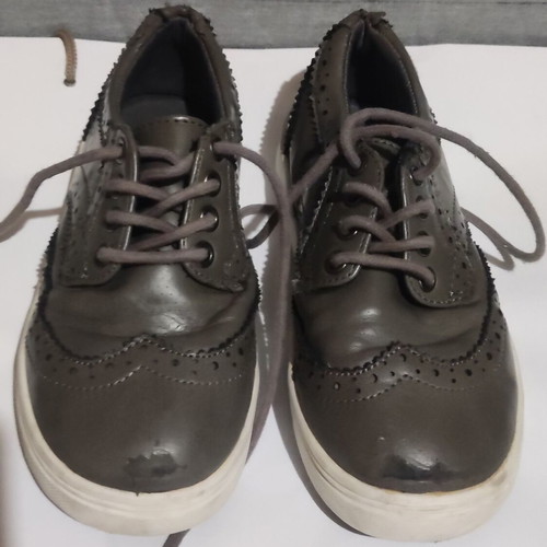 Children's shoes used, 5 pairs No 31 - 33