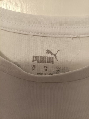 Puma men's white short-sleeve T-shirt, size M