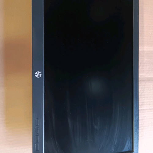 Hp E202 20-inch used monitor 1600x900 resolution, VGA only working