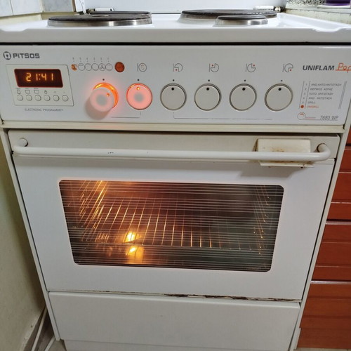 Pitsos Uniflam Pop electric stove used in good condition