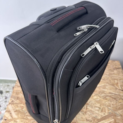 Cabin suitcase almost like new, large capacity, black 51x36cm