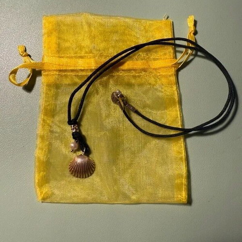 Handmade shell pendant necklace in gold-plated 925 silver with pearl new