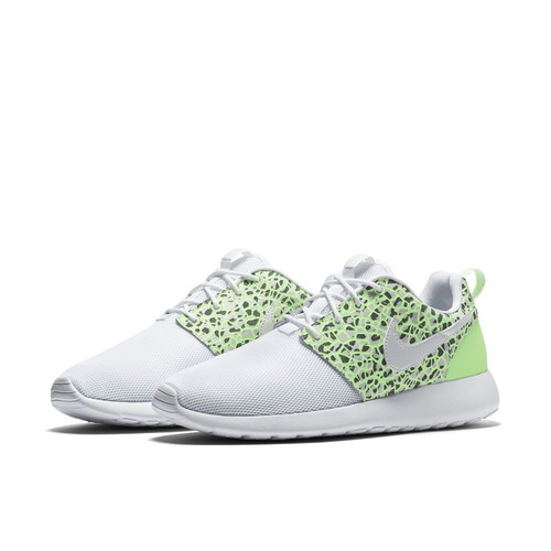 Nike Roshe One Prm λευκά και πράσινα γυναικεία αθλητικά παπούτσια μεταχειρισμένα, νούμερο 39