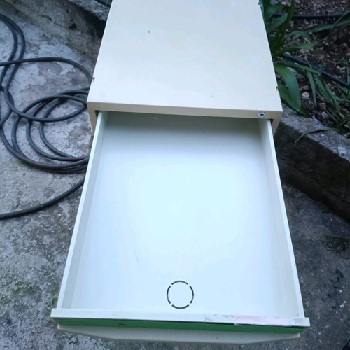 Used office filing cabinet with 6 drawers without key