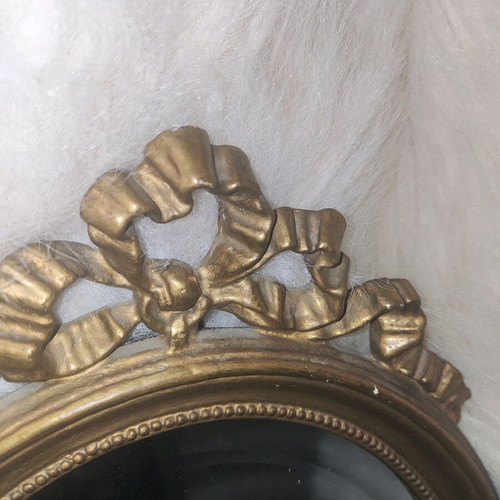 Vintage Art Nouveau antique mirror like new, oval with gold finish