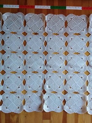 Tablecloth squares seams embroidery new