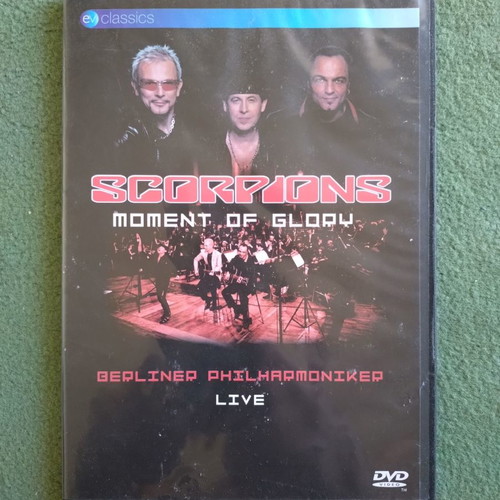 Scorpions Moment of Glory Live Berliner Philharmoniker DVD used