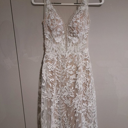 Vera Paul wedding dress like new, white, handmade from Kolonaki