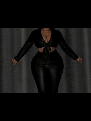Black sexy top new, size XL