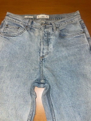 Mango women's slim fit ankle length jeans like new, size 34-36