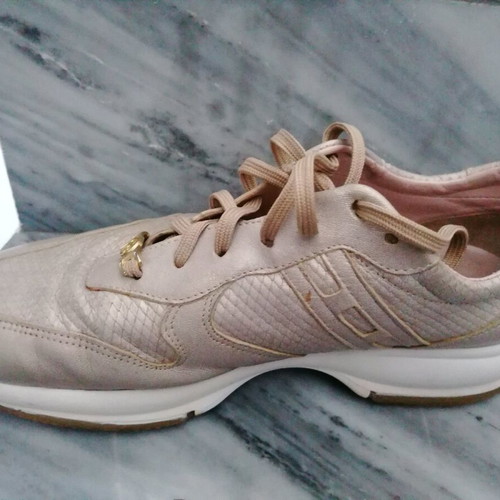 Toutounis women's athletic shoes used, beige with gold details