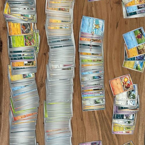 Pokemon cards holo and Reverse Holo set