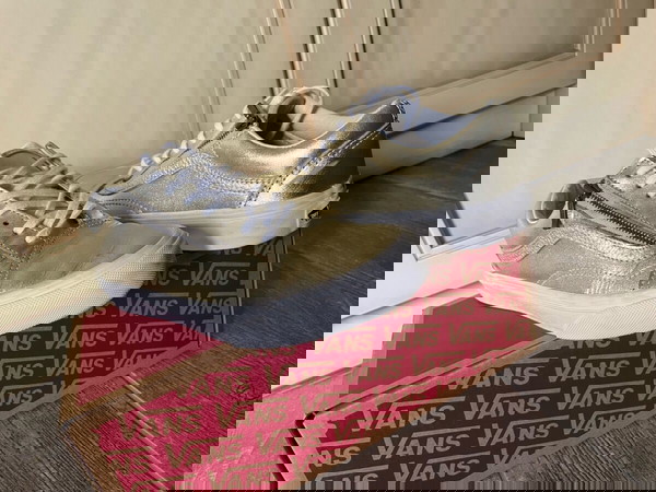 Vans sneakers 37