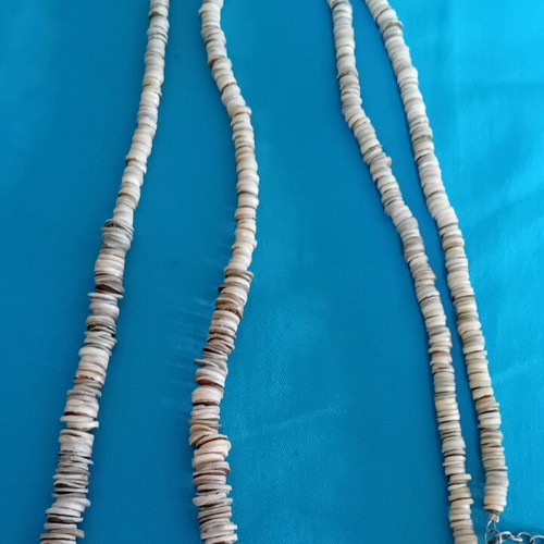 Vintage ostrich egg shell and shell necklace new, beige