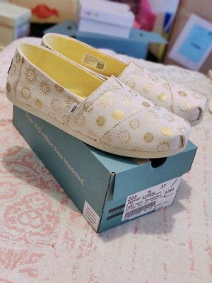 Toms 36-37