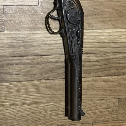 Decorative Flintlock Replica Gun like new