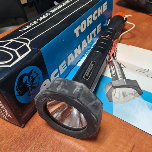 Vintage Beuchat Oceanute flashlight new in box