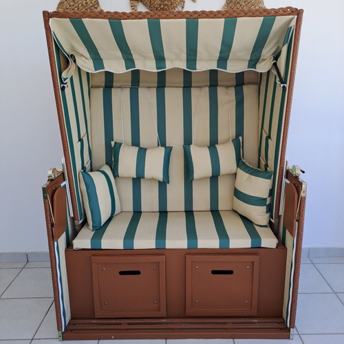 2-Seater German Style Beach Chair Strandkorb like new with cushions and canopy