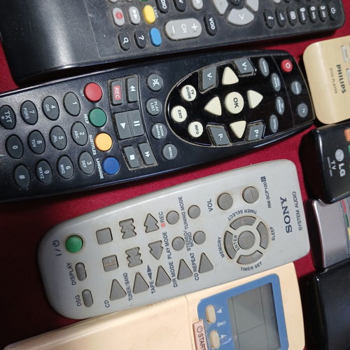 Remote controls used, assorted pack