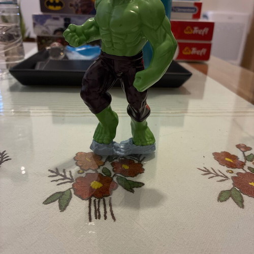 Hulk miniature used decorative figure with base 12-13cm