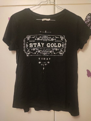 Bershka women's T shirt black and white, like new, size L