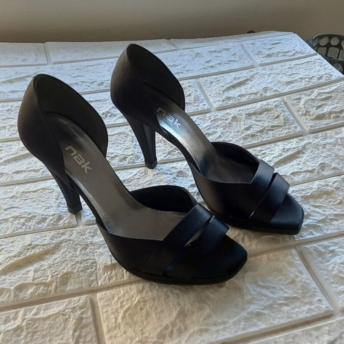 Nak black satin evening sandals size 37