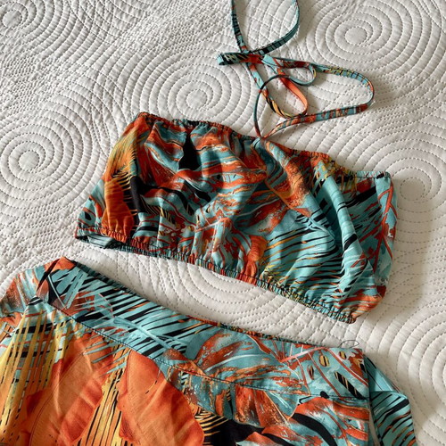 Elastic maxi skirt and cropped top set new, red multicolor