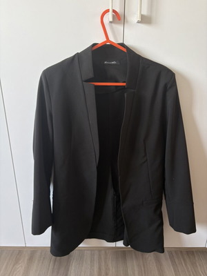 Fiona & Co Italian black blazer used, size M